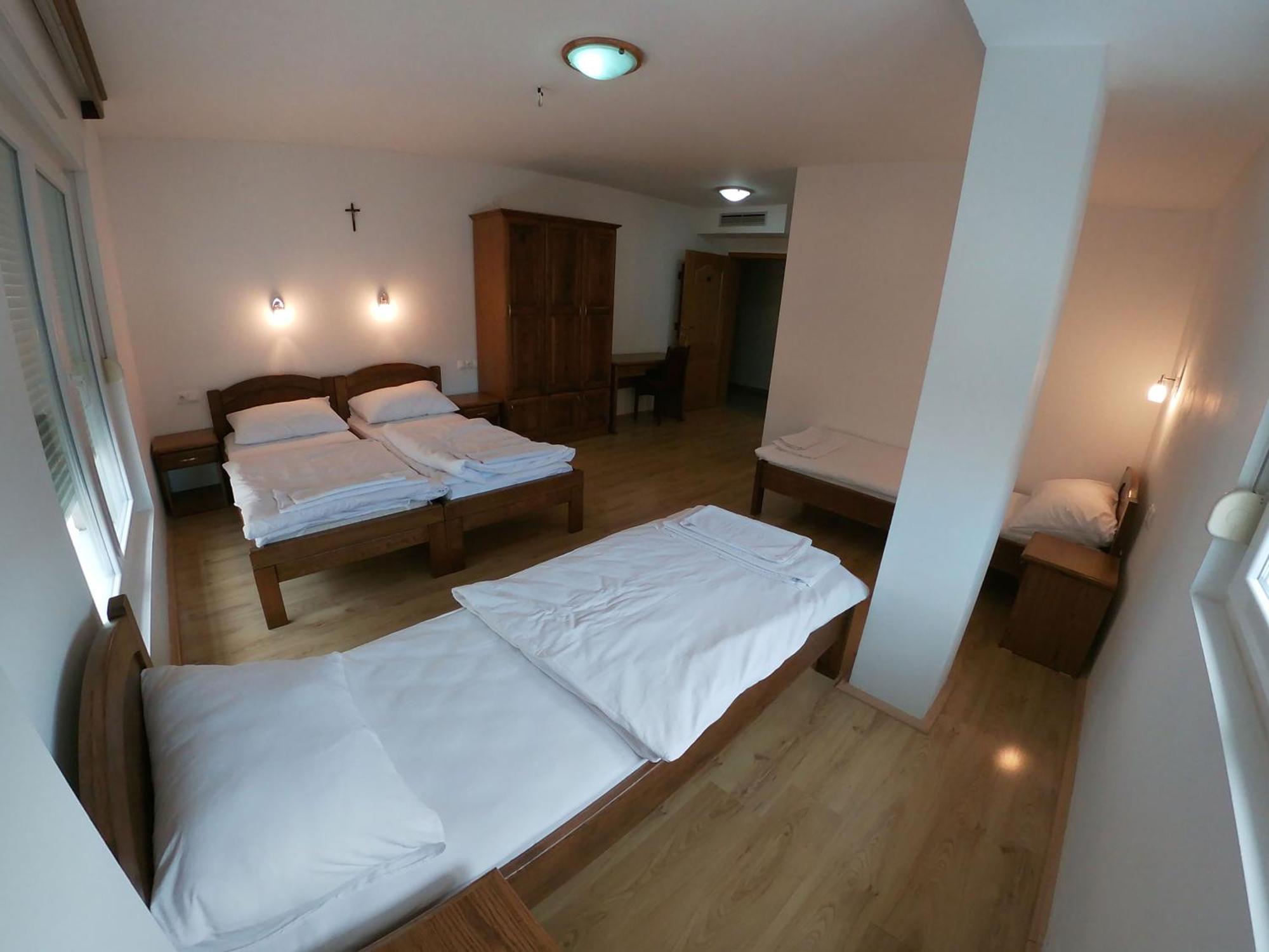 Hotel Bagaric -Ispod Brda Ukazanja Adress Kraljice Mira 56 Bijakovci Medugorje Exteriör bild